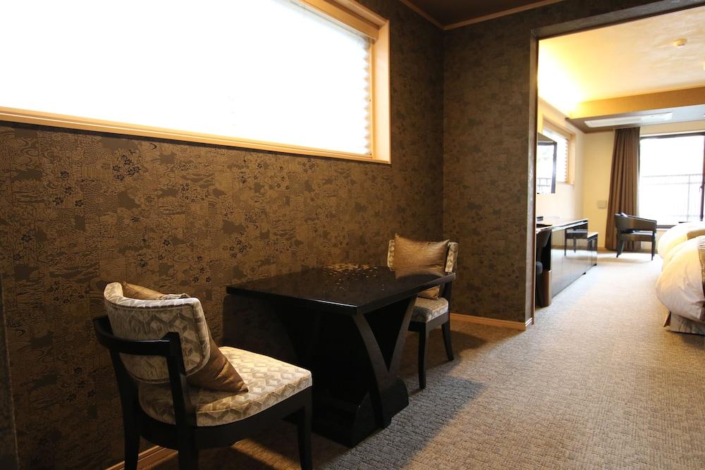 Hotel Alza Kyōto Esterno foto A room at the hotel
